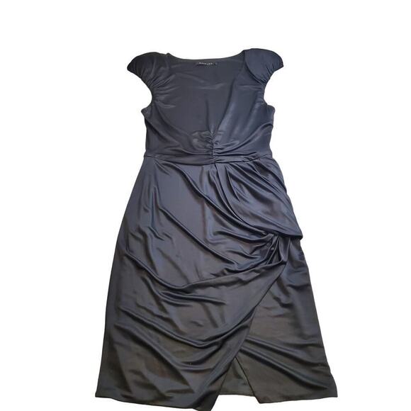 Black Halo Shiny Rouched Cap Sleeve Sheath dressMedium - Picture 1 of 9